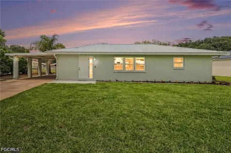 205 E Sugarland Circle Clewiston FL 33440
