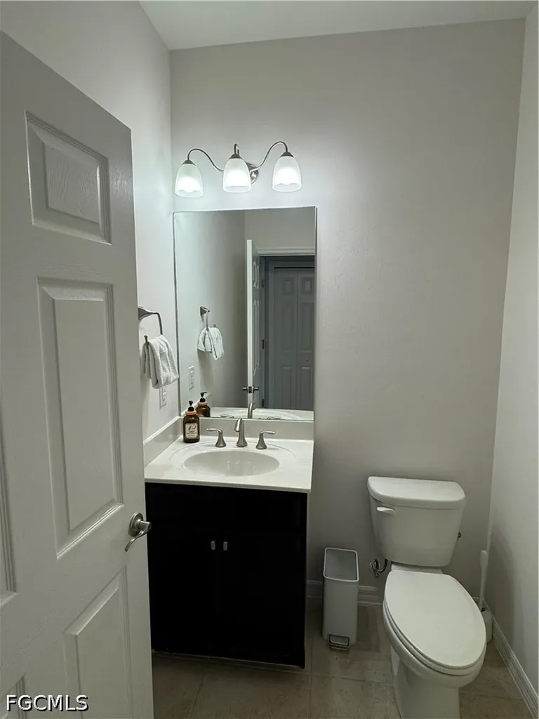 3765 Tilbor Circle Fort Myers FL 33916
