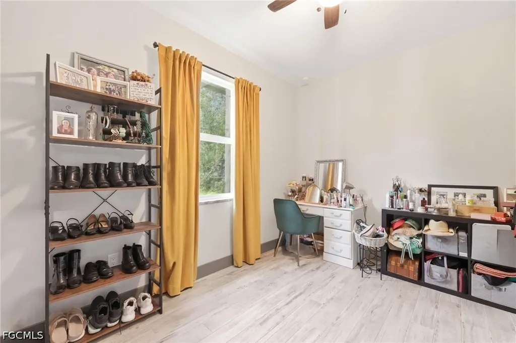 212 SW 20th Street Cape Coral FL 33991