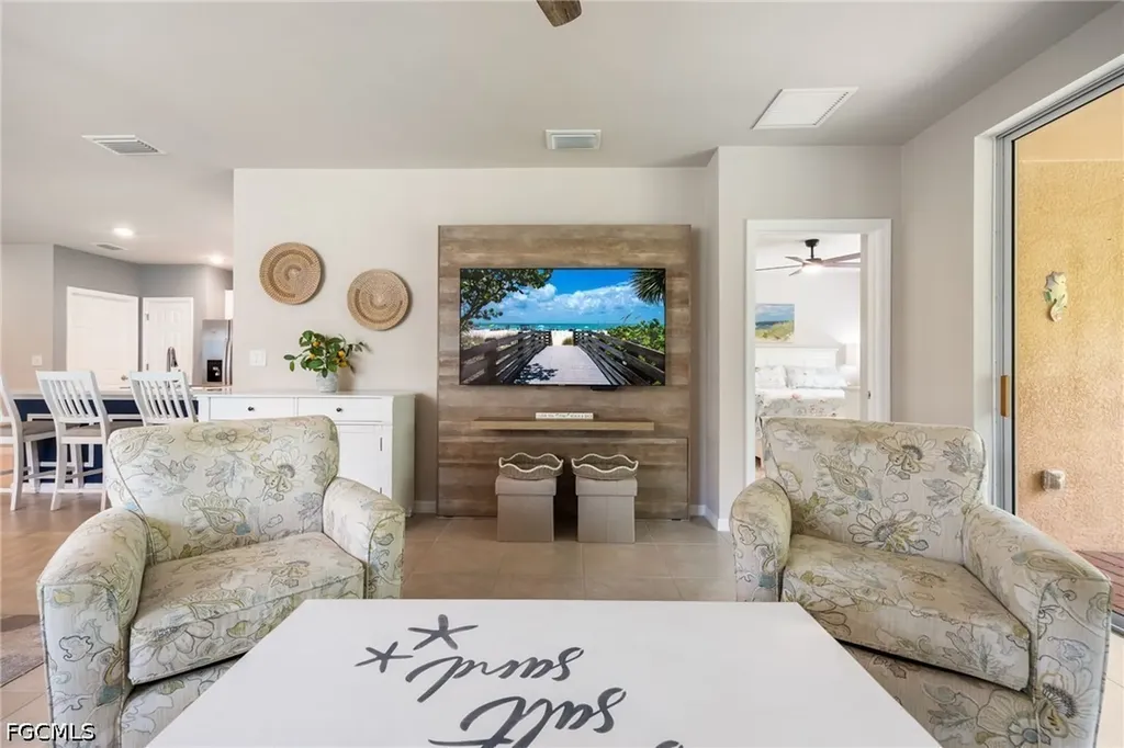 2052 Pigeon Plum Way North Fort Myers FL 33917