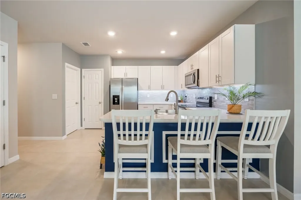 2052 Pigeon Plum Way North Fort Myers FL 33917
