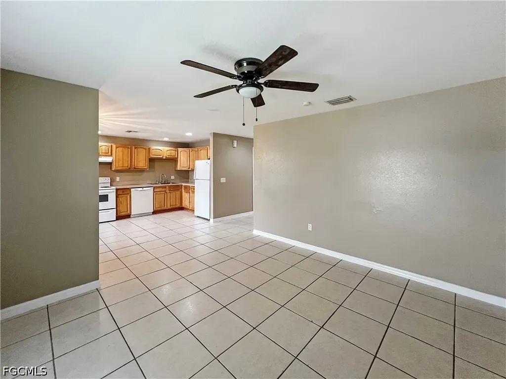 5231 27th Street SW Lehigh Acres FL 33973