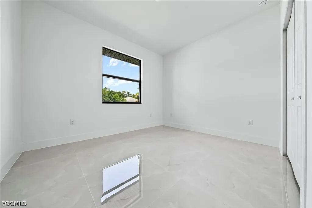3002 Nora Avenue N Lehigh Acres FL 33971