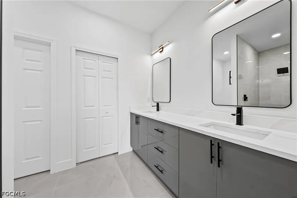 3002 Nora Avenue N Lehigh Acres FL 33971