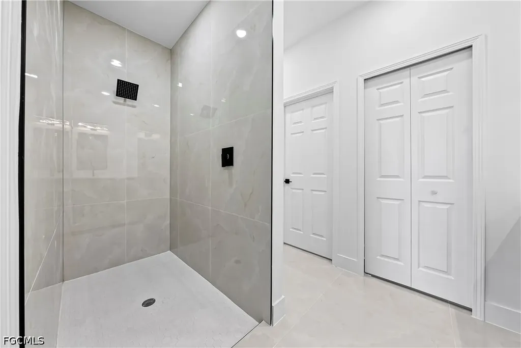3002 Nora Avenue N Lehigh Acres FL 33971