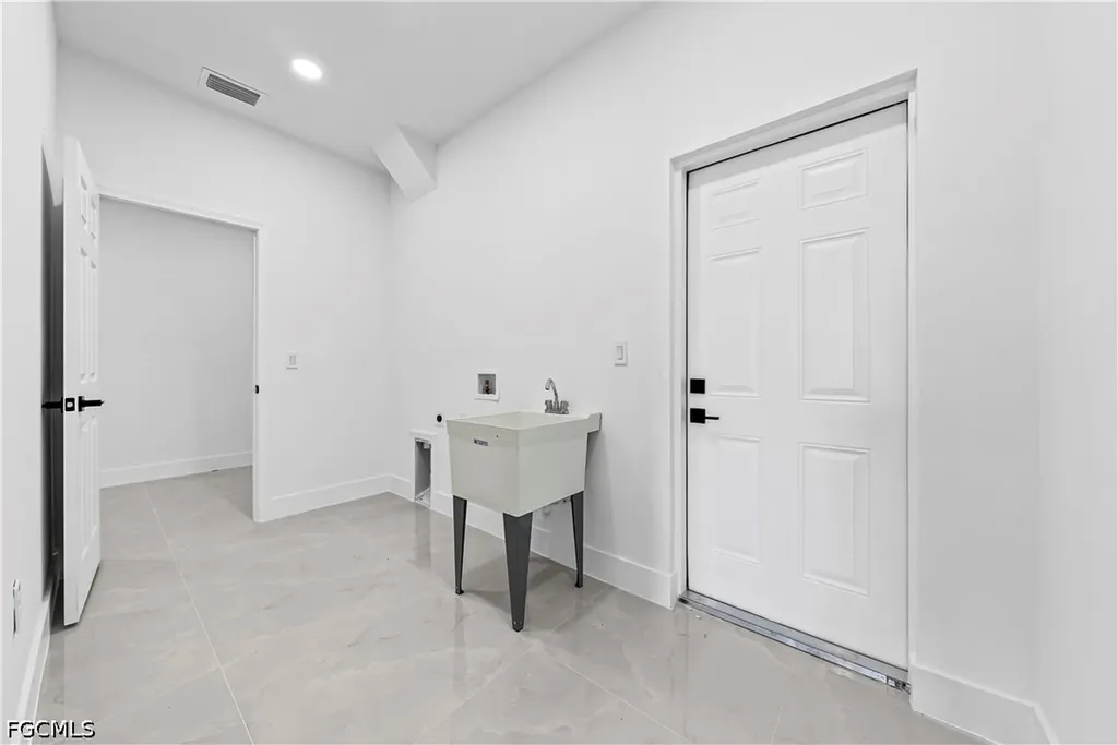 3002 Nora Avenue N Lehigh Acres FL 33971