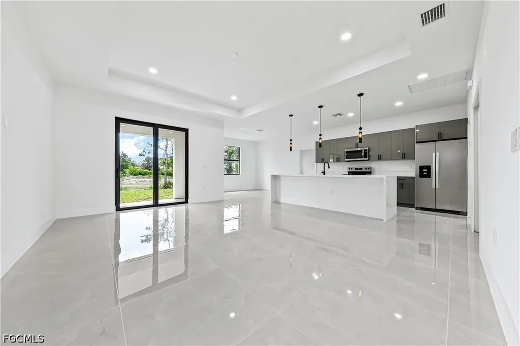 3002 Nora Avenue N Lehigh Acres FL 33971