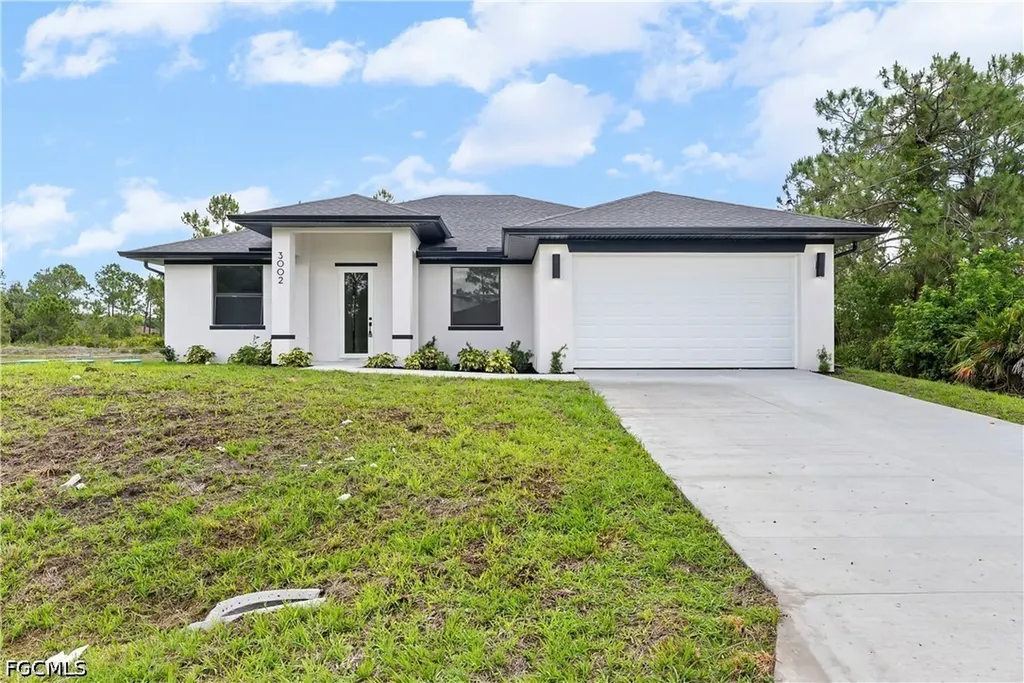 3002 Nora Avenue N Lehigh Acres FL 33971