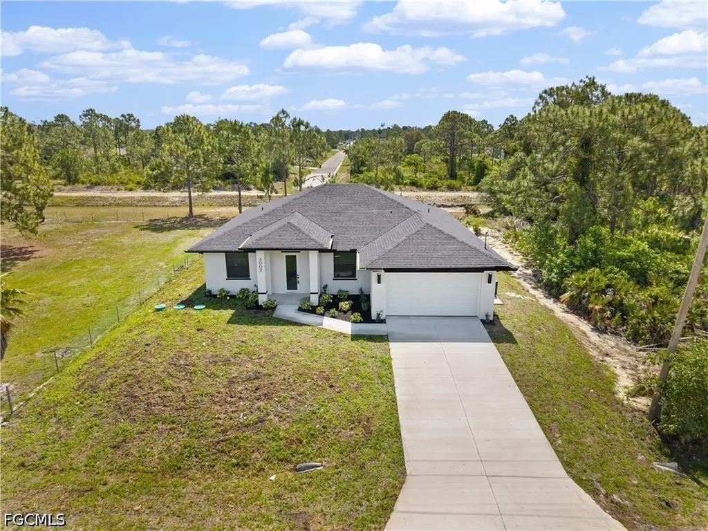 3002 Nora Avenue N Lehigh Acres FL 33971