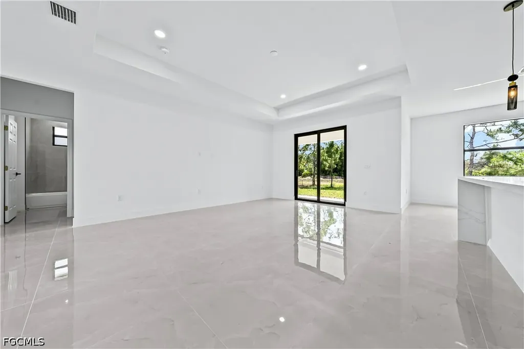 3002 Nora Avenue N Lehigh Acres FL 33971