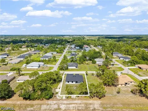 3002 Nora Avenue N Lehigh Acres FL 33971