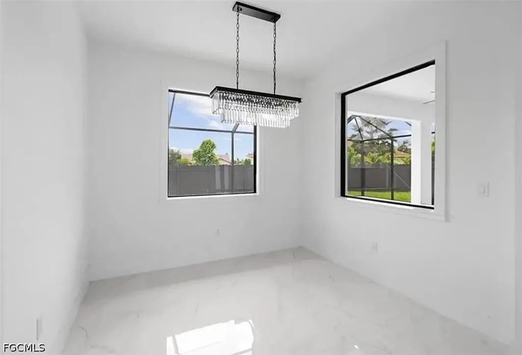 223 SW 22nd Court Cape Coral FL 33991
