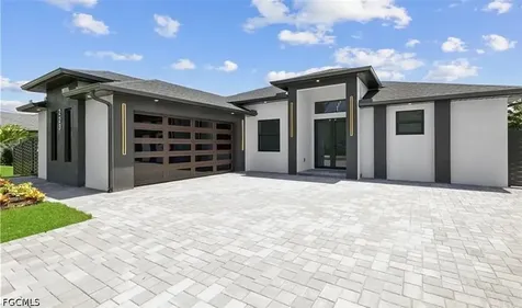 223 SW 22nd Court Cape Coral FL 33991