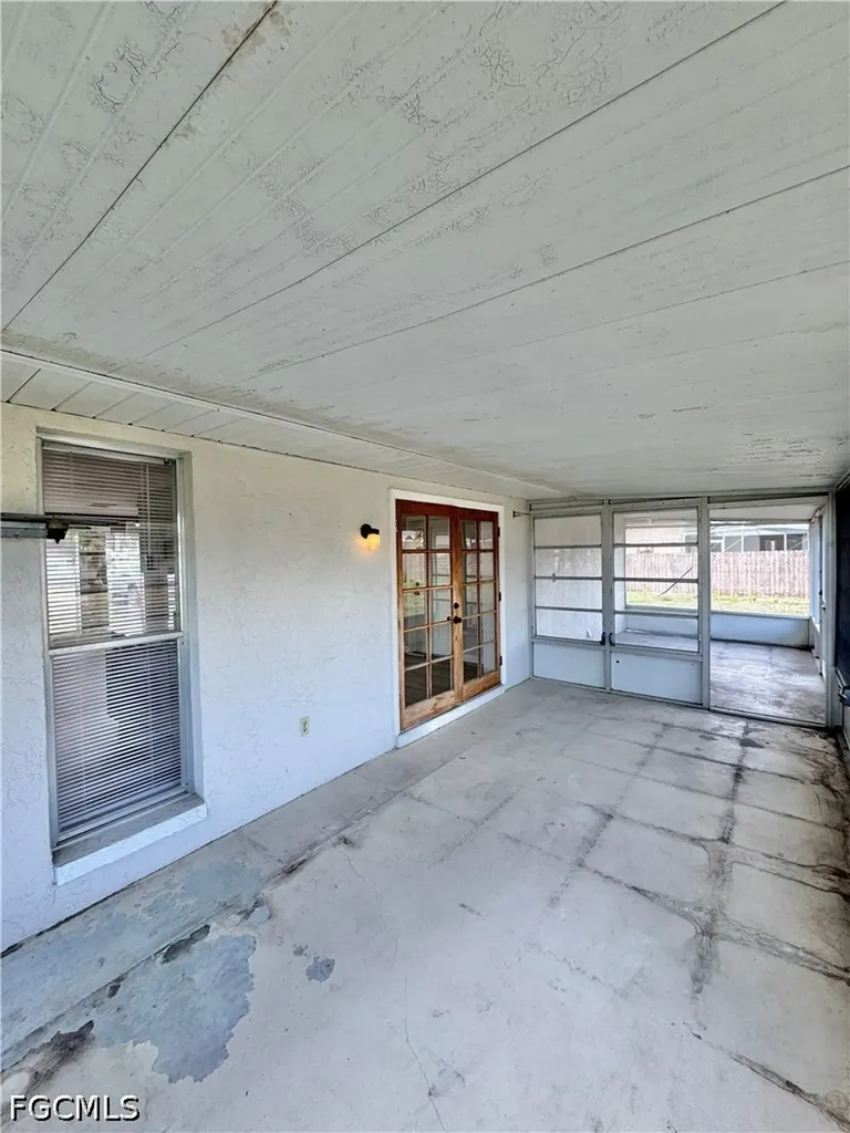7346 Captiva Boulevard Fort Myers FL 33967