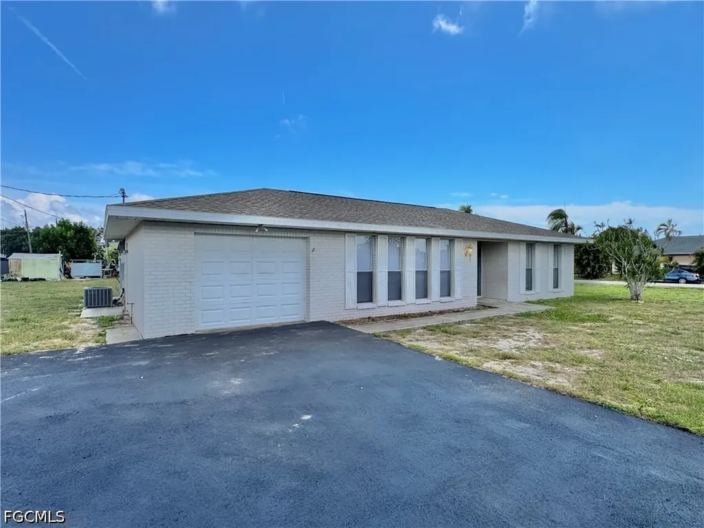 7346 Captiva Boulevard Fort Myers FL 33967