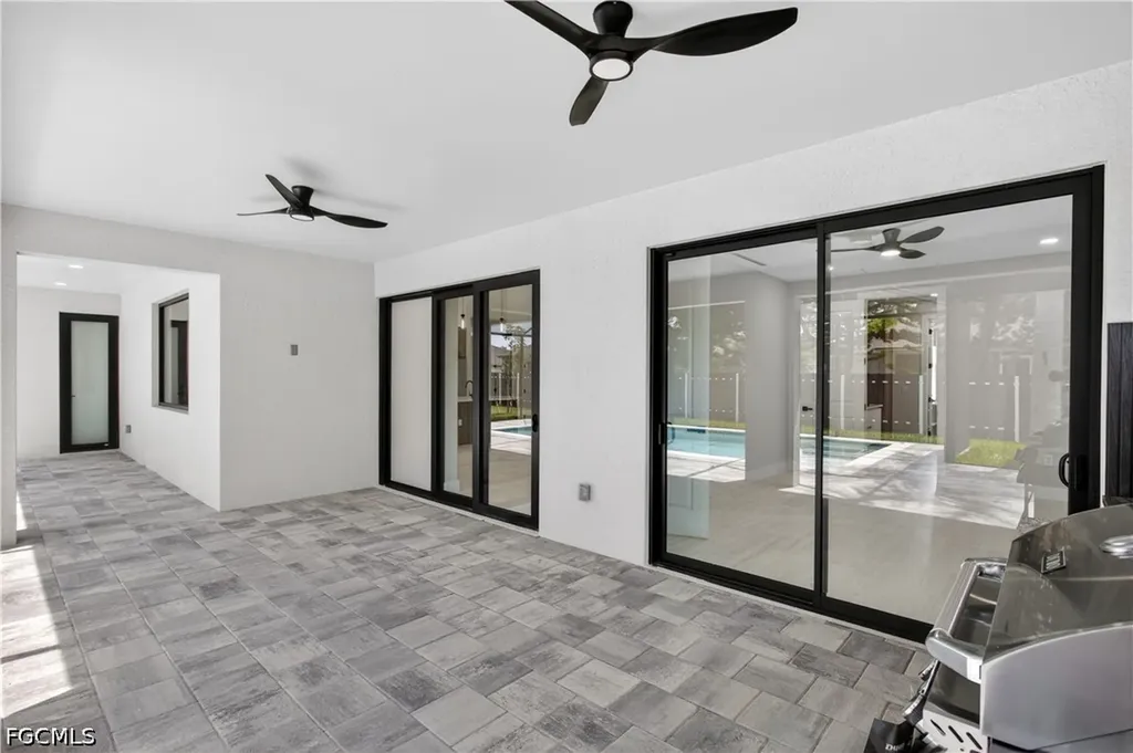 812 SW 14th Avenue Cape Coral FL 33991