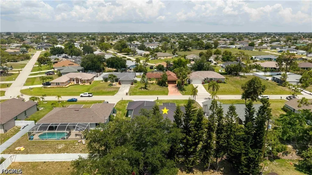 812 SW 14th Avenue Cape Coral FL 33991
