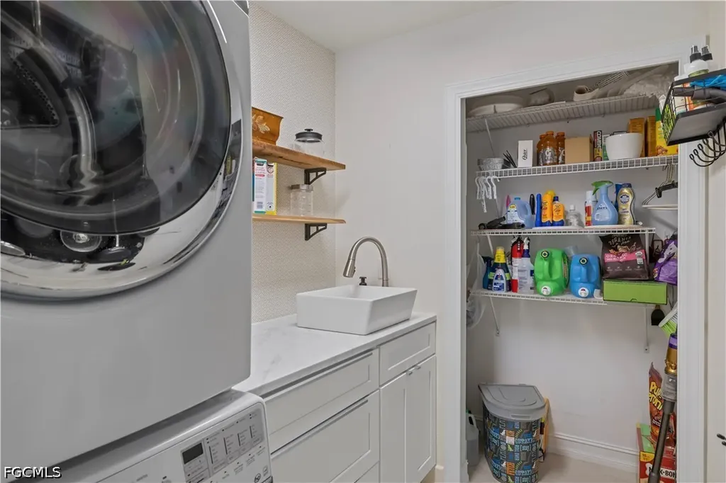 485 Peachtree Road Sanibel FL 33957
