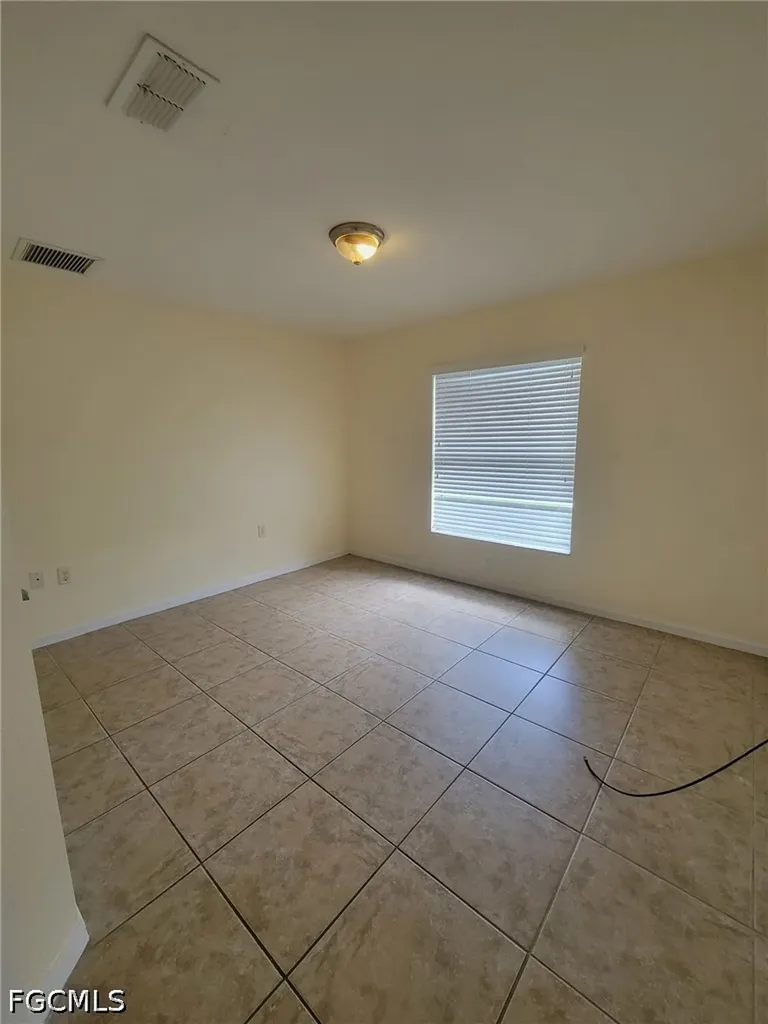 8071 Liriope Loop Lehigh Acres FL 33972