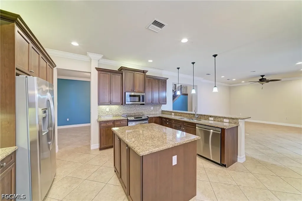 3701 Pleasant Springs Drive Naples FL 34119