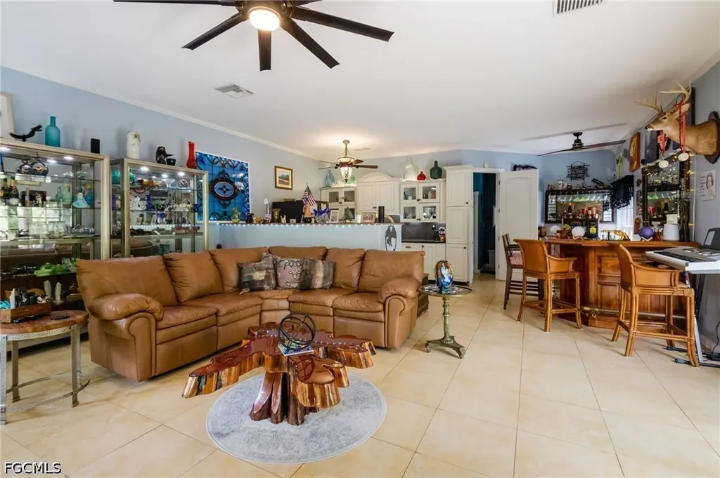 17611 Old Bayshore Road North Fort Myers FL 33917