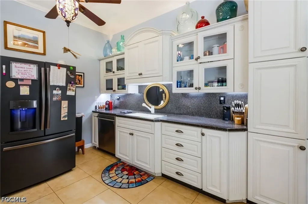 17611 Old Bayshore Road North Fort Myers FL 33917