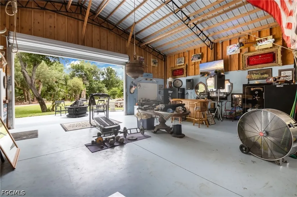 17611 Old Bayshore Road North Fort Myers FL 33917