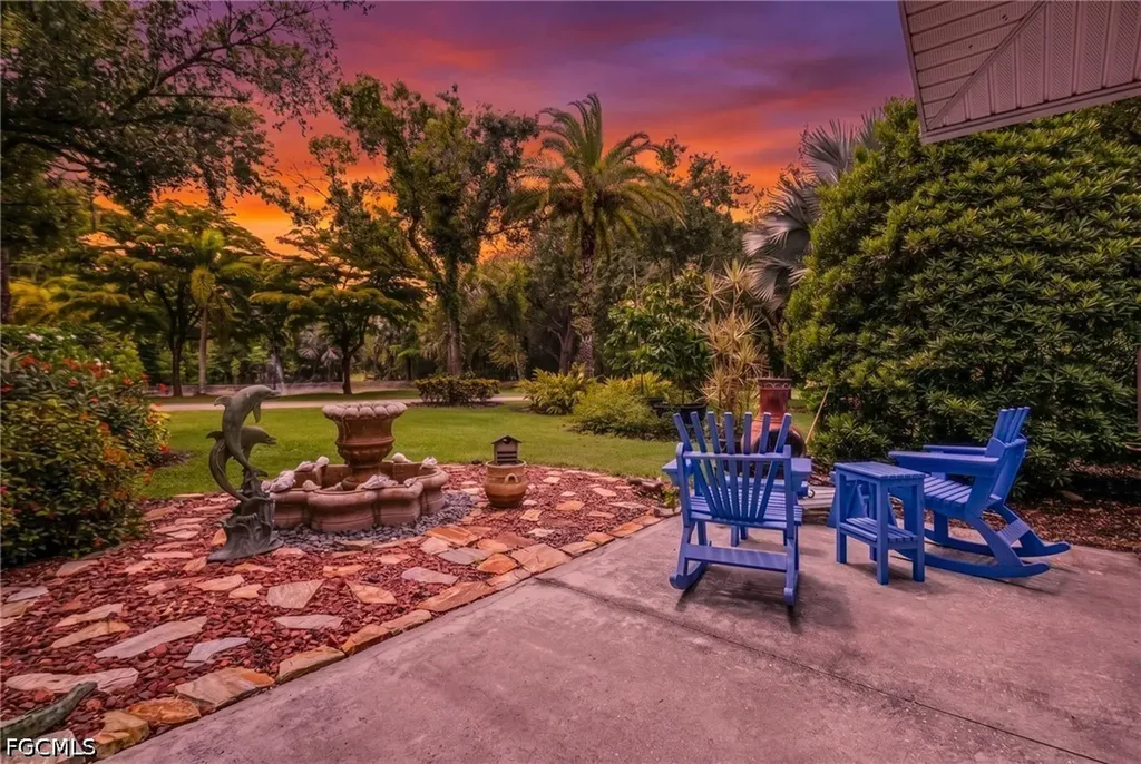 17611 Old Bayshore Road North Fort Myers FL 33917