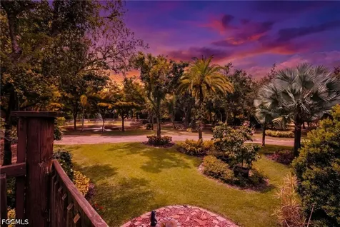 17611 Old Bayshore Road North Fort Myers FL 33917