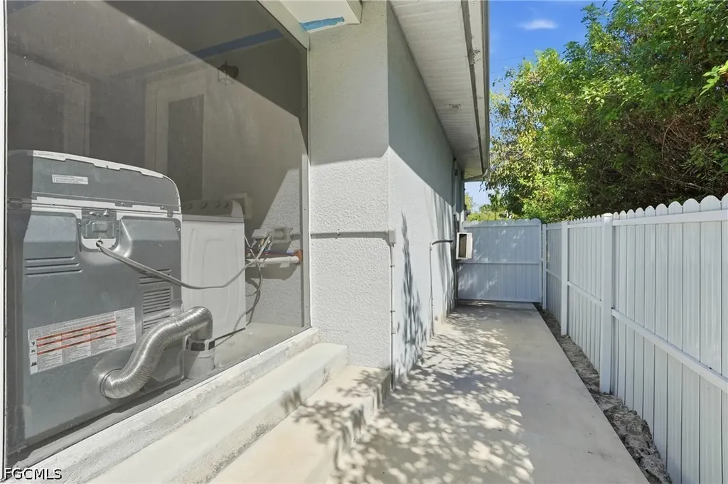 20230 Trailside Drive Estero FL 33928