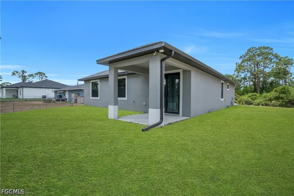 6007 Kumquat Circle Labelle FL 33935