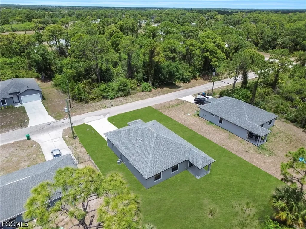 6007 Kumquat Circle Labelle FL 33935