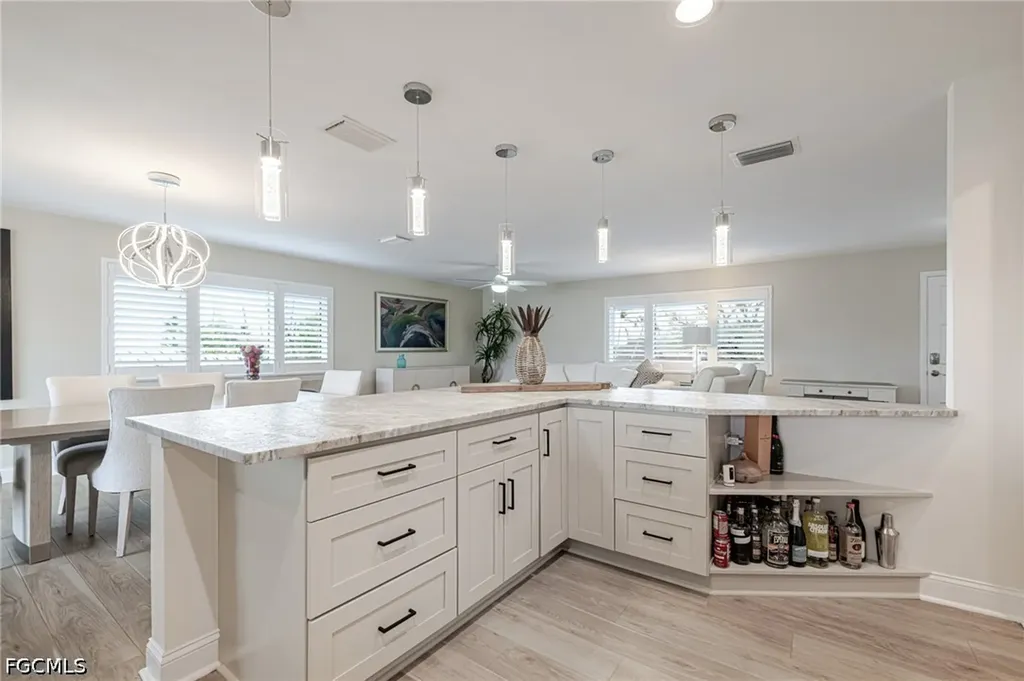 1671 Edith Esplanade Cape Coral FL 33904
