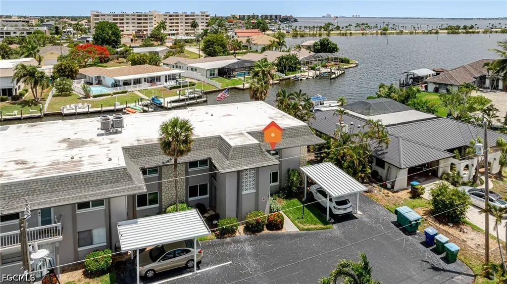 1671 Edith Esplanade Cape Coral FL 33904