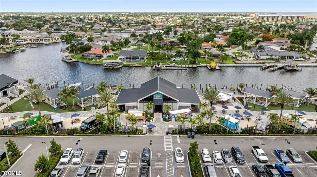 1671 Edith Esplanade Cape Coral FL 33904