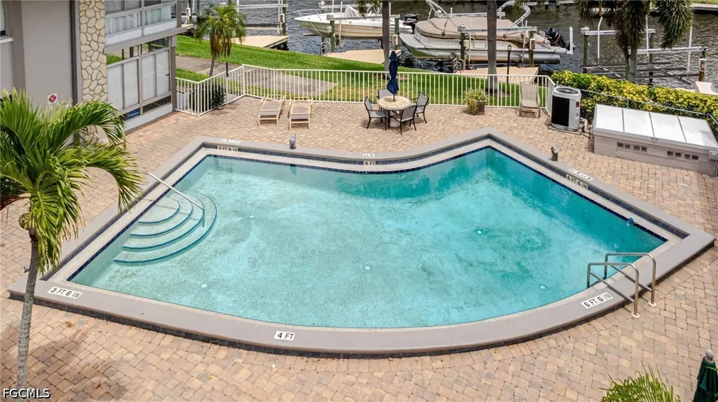 1671 Edith Esplanade Cape Coral FL 33904