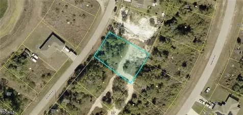 313 Selkirk Avenue Lehigh Acres FL 33974