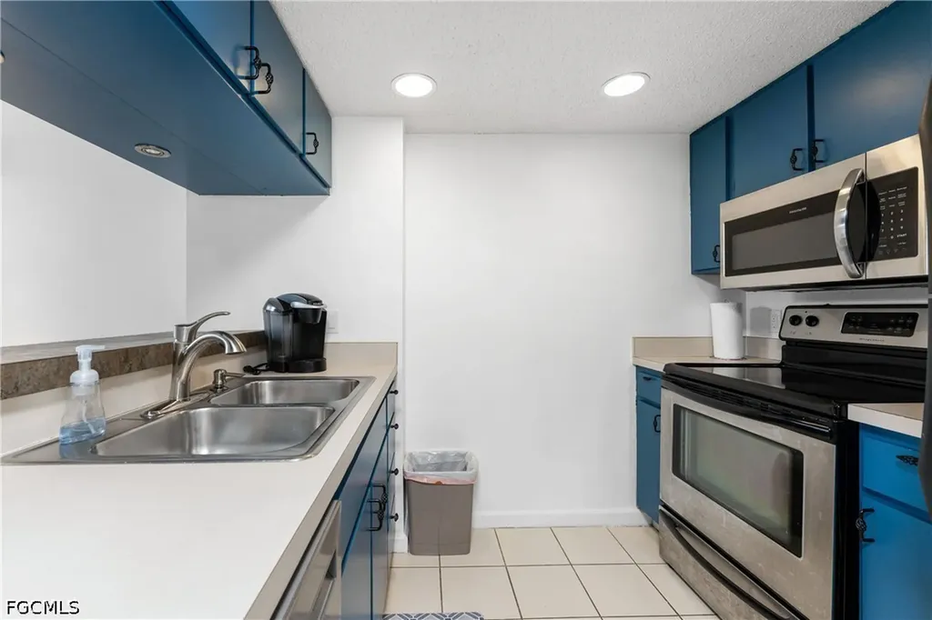 3170 Matecumbe Key Road Punta Gorda FL 33955
