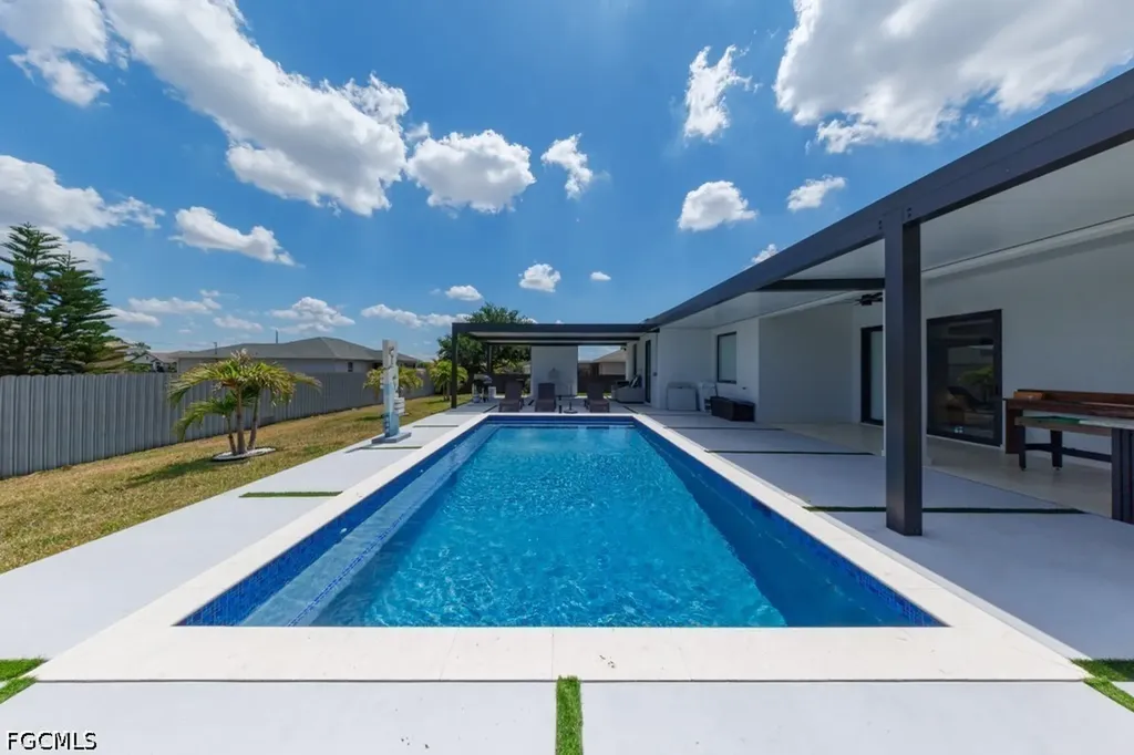 1007 NW 19th Street Cape Coral FL 33993