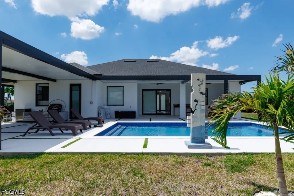 1007 NW 19th Street Cape Coral FL 33993