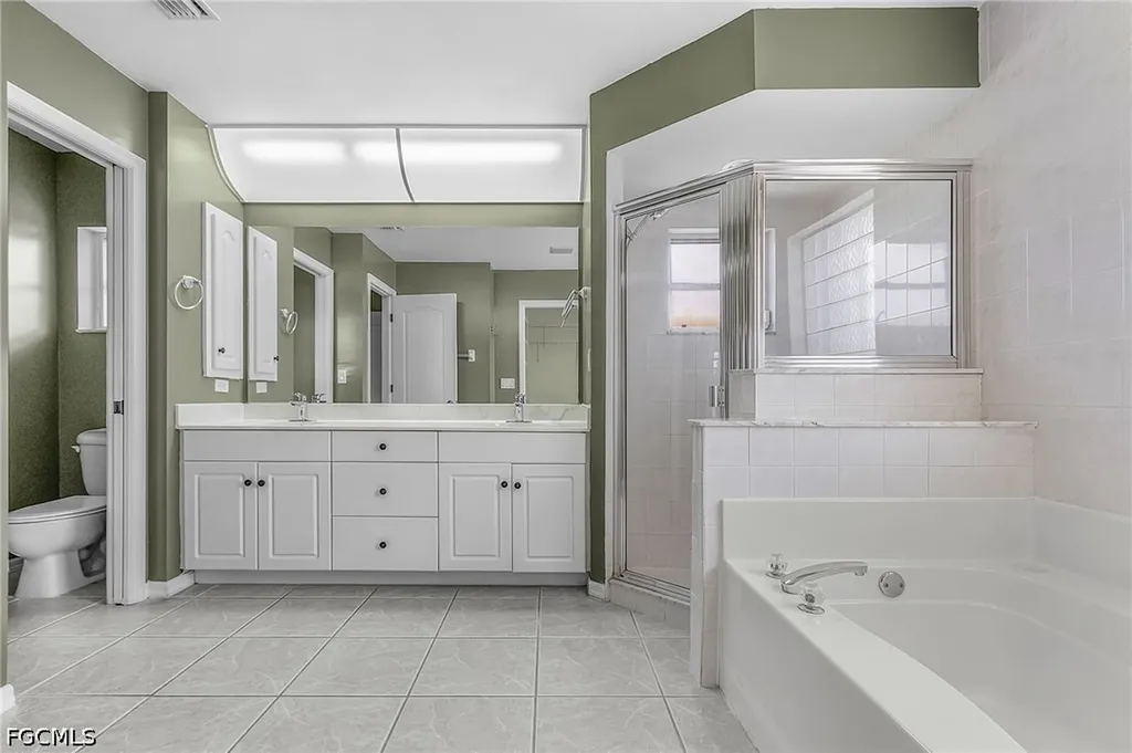 1137 SW 37th Street Cape Coral FL 33914