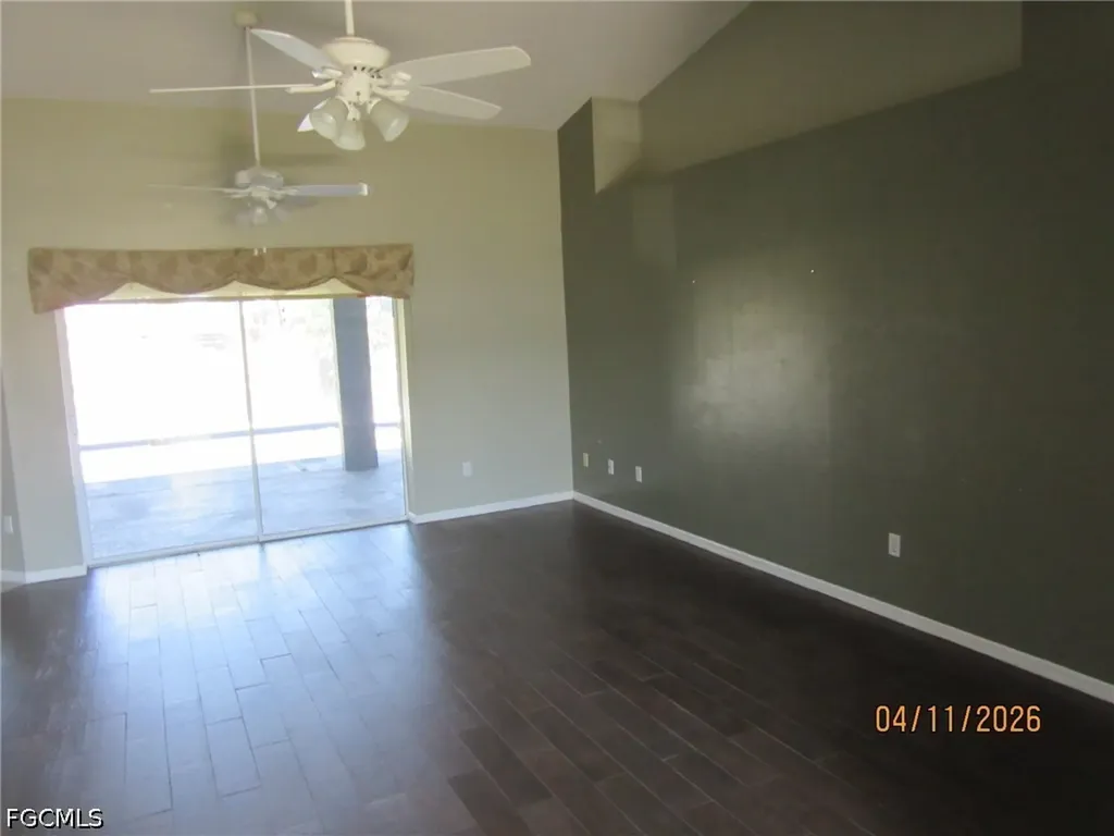 1137 SW 37th Street Cape Coral FL 33914