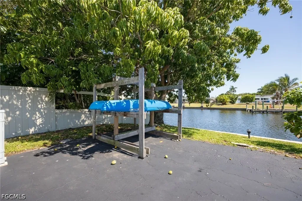 4928 Vincennes Street Cape Coral FL 33904