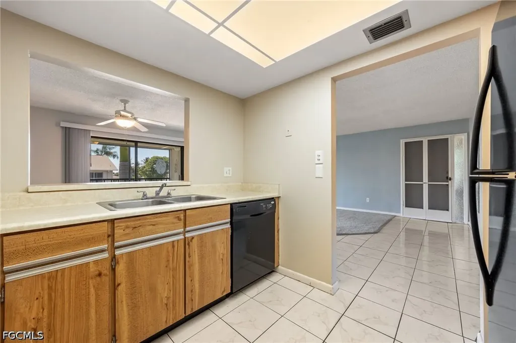 4928 Vincennes Street Cape Coral FL 33904