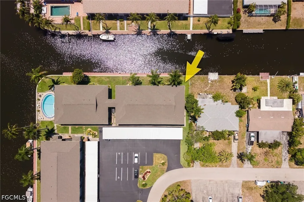4928 Vincennes Street Cape Coral FL 33904