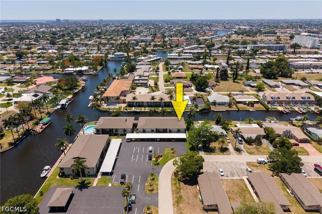 4928 Vincennes Street Cape Coral FL 33904