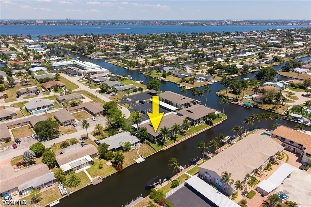 4928 Vincennes Street Cape Coral FL 33904