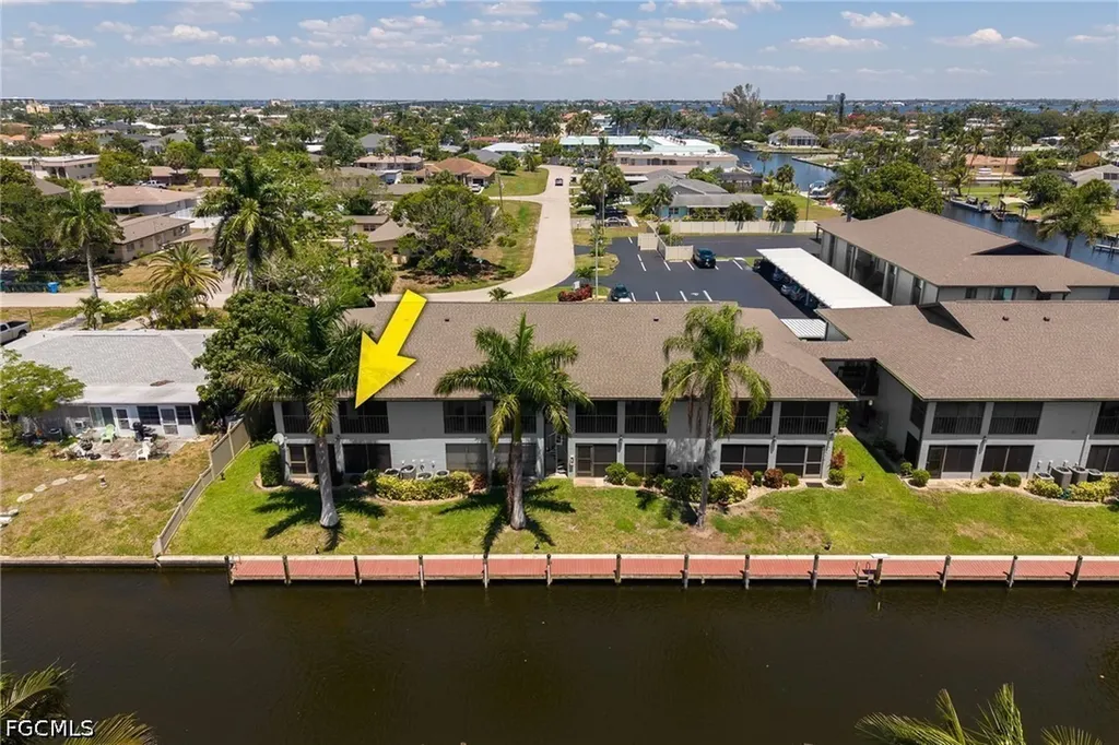 4928 Vincennes Street Cape Coral FL 33904
