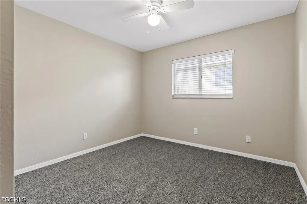 1418 SW 11th Place Cape Coral FL 33991