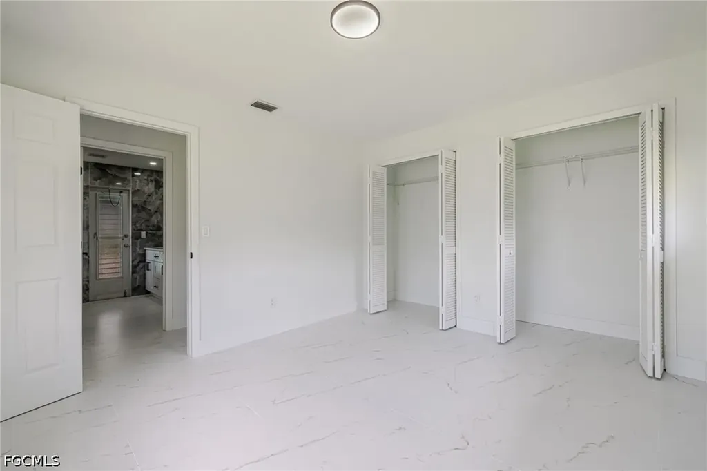 2285 SE 28th Street Cape Coral FL 33904